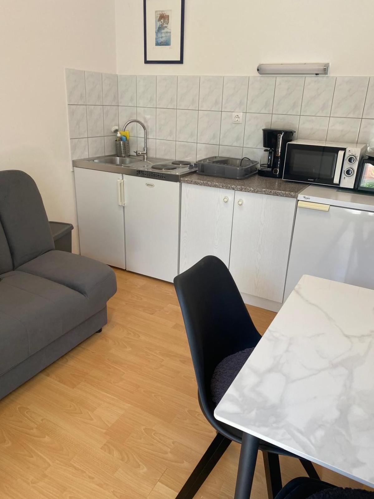 Appartamento House Agradable Seget Vranjica Esterno foto