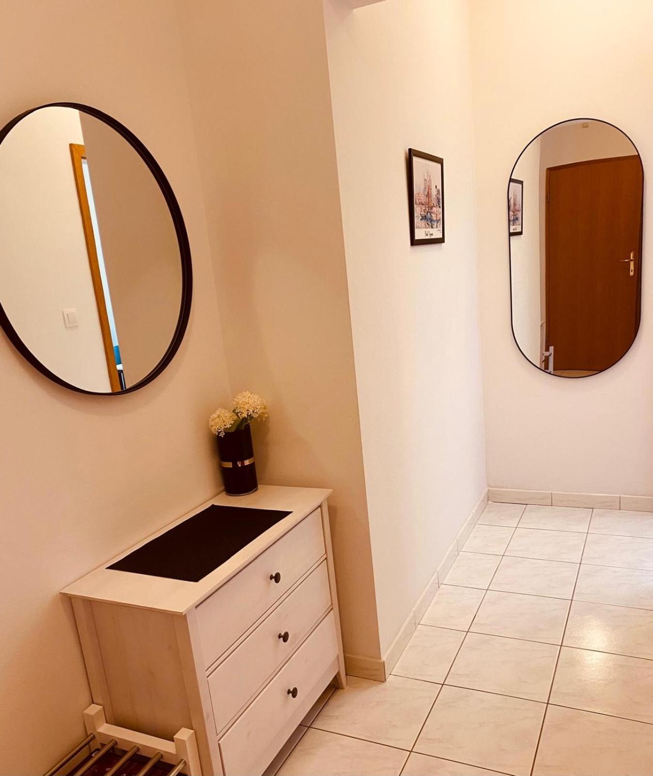 Appartamento House Agradable Seget Vranjica Esterno foto